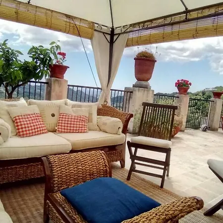 Indipendente Vacanze A Palazzo Lupis Grotteria