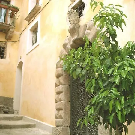 Indipendente Vacanze A Palazzo Lupis