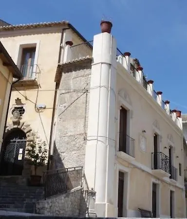 Indipendente Vacanze A Palazzo Lupis Grotteria