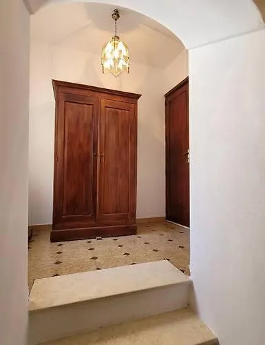 Indipendente Vacanze A Palazzo Lupis בית נופש Grotteria